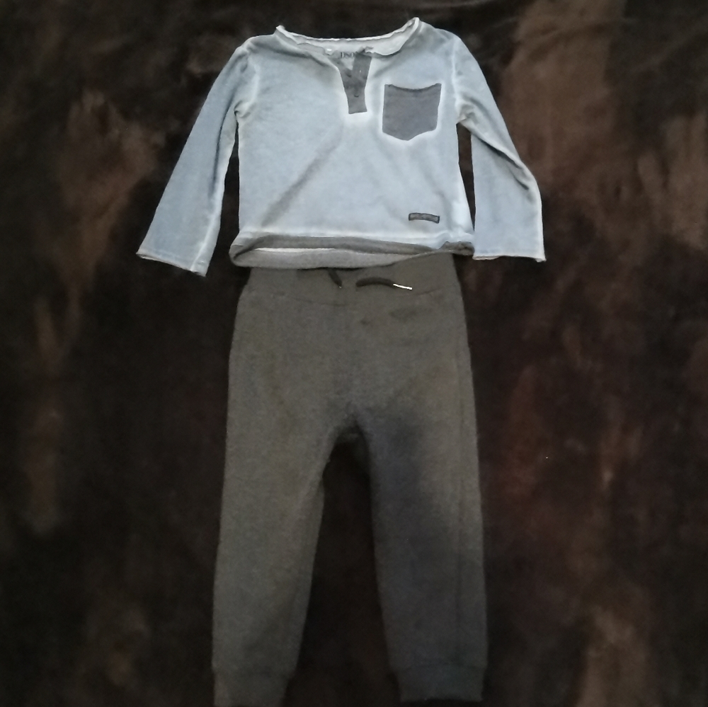 Hudson suit for toddler  size 2